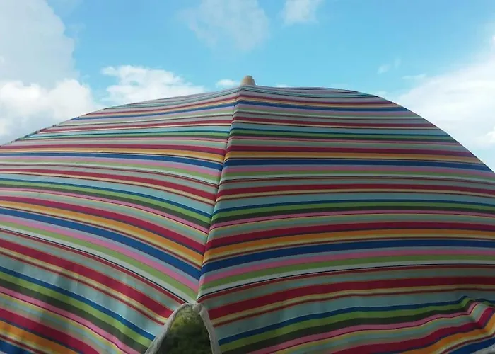 Дом отдыха Spacious Retreat With Captivating Mnt View *