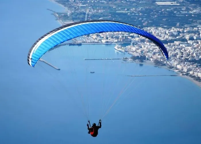 Spacious Retreat With Captivating Mnt View Sotirianika